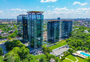 One United Properties vizează o cifră de afaceri de 1,55 miliarde de lei și un profit net de 393,5 milioane de lei în 2025