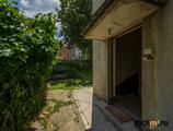 Proprietăți rezidențiale de închiriat în APARTAMENT IN VILA || 3 CAMERE || CURTE PROPRIE || DOROBANTI