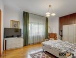 Proprietăți rezidențiale de închiriat în APARTAMENT IN VILA || 3 CAMERE || CURTE PROPRIE || DOROBANTI