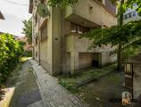 Proprietăți rezidențiale de închiriat în APARTAMENT IN VILA || 3 CAMERE || CURTE PROPRIE || DOROBANTI