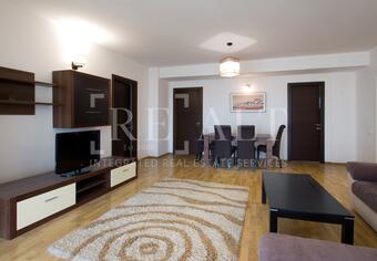 Inchiriere apartament 4 camere | Spatios, Vedere panoramica | Central Park