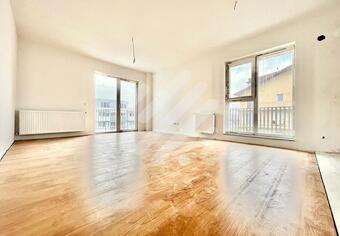 Comision 0! Apartament cu 3 camere, finisat modern, cu CF si parcare exterioara!