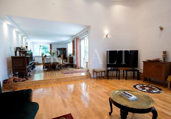 Vanzare casa, vila 10 camere | 3.265mp teren, Finisare Premium | Breaza, Prahova