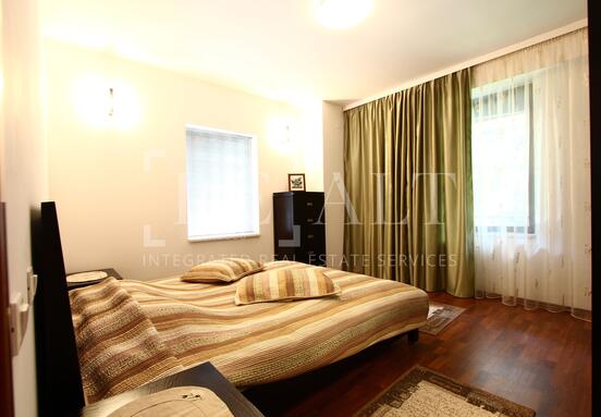 Vanzare apartament 2 camere | Parcare, Mobilat | Central Park