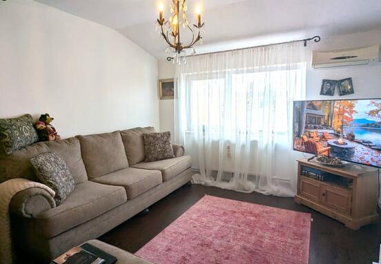 Apartament cu 3 camere la casa, aproape de parcul Carol !