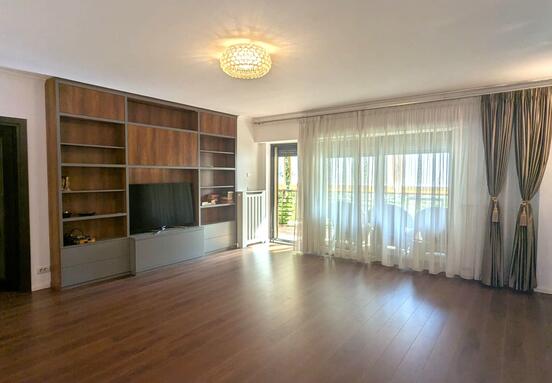 Apartament cu 4 camere si 2 terase, in Central Park - Stefan cel Mare!