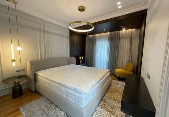 3 CAMERE || MOBILAT SI UTILAT || PIATA VICTORIEI || BLOC BOUTIQUE