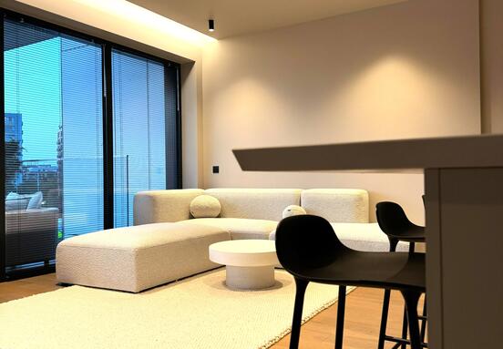 Apartament cu 3 camere si terasa in Herastrau!