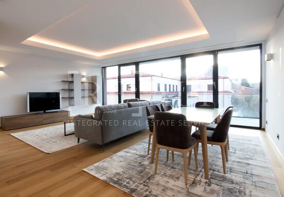 Inchiriere apartament 4 camere | Prima inchiriere, Parcare, Lux | Primaverii