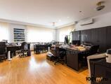 Proprietăți rezidențiale de închiriat în Inchiriere apartament 4 camere | In vila, Rezidential, Office | Primaverii