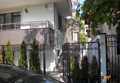Proprietăți rezidențiale de închiriat în Vanzare apartament 3 camere | Imobil boutique, Vedere libera | Domenii